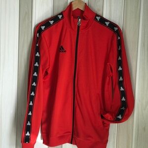 ADIDAS, MEN’S SPORTWEAR JACKET.